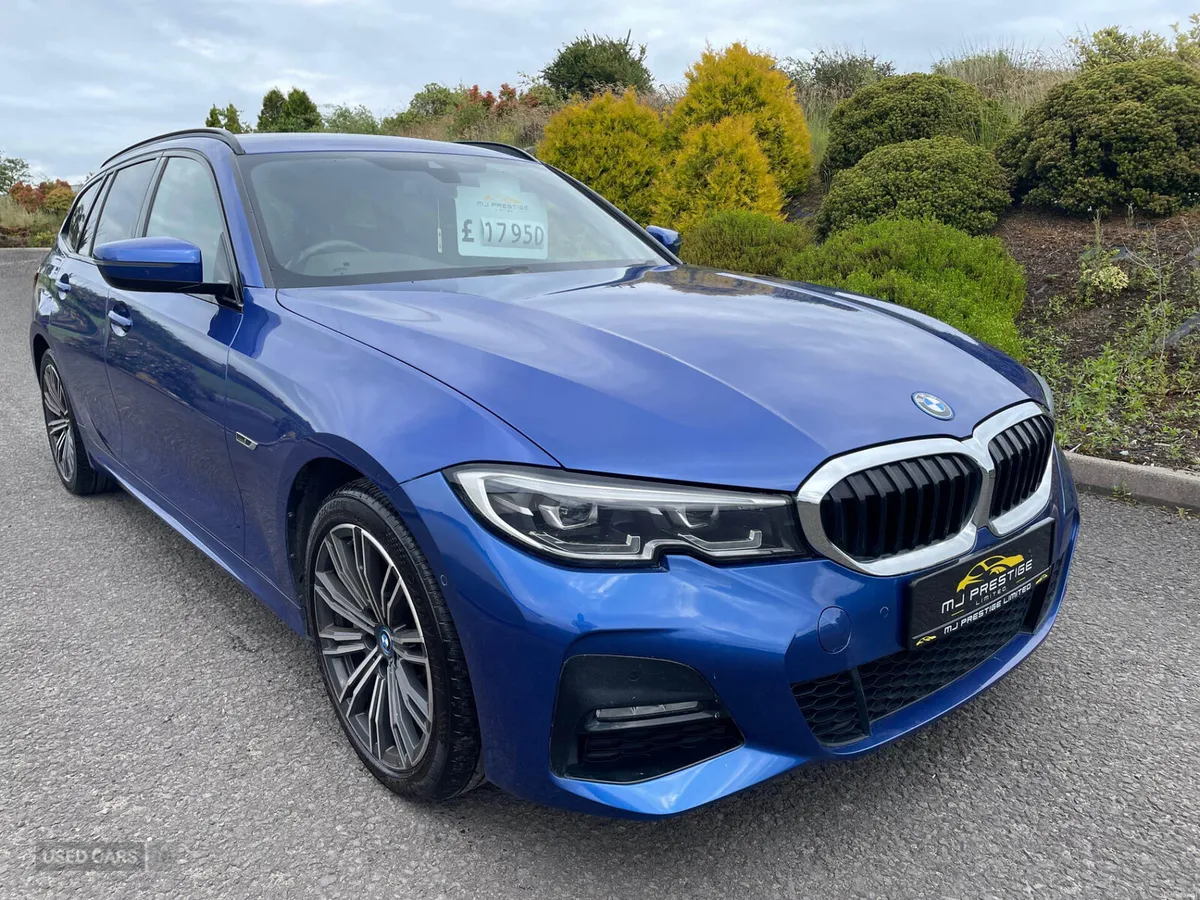 BMW 3-Series TOURING - Image 3