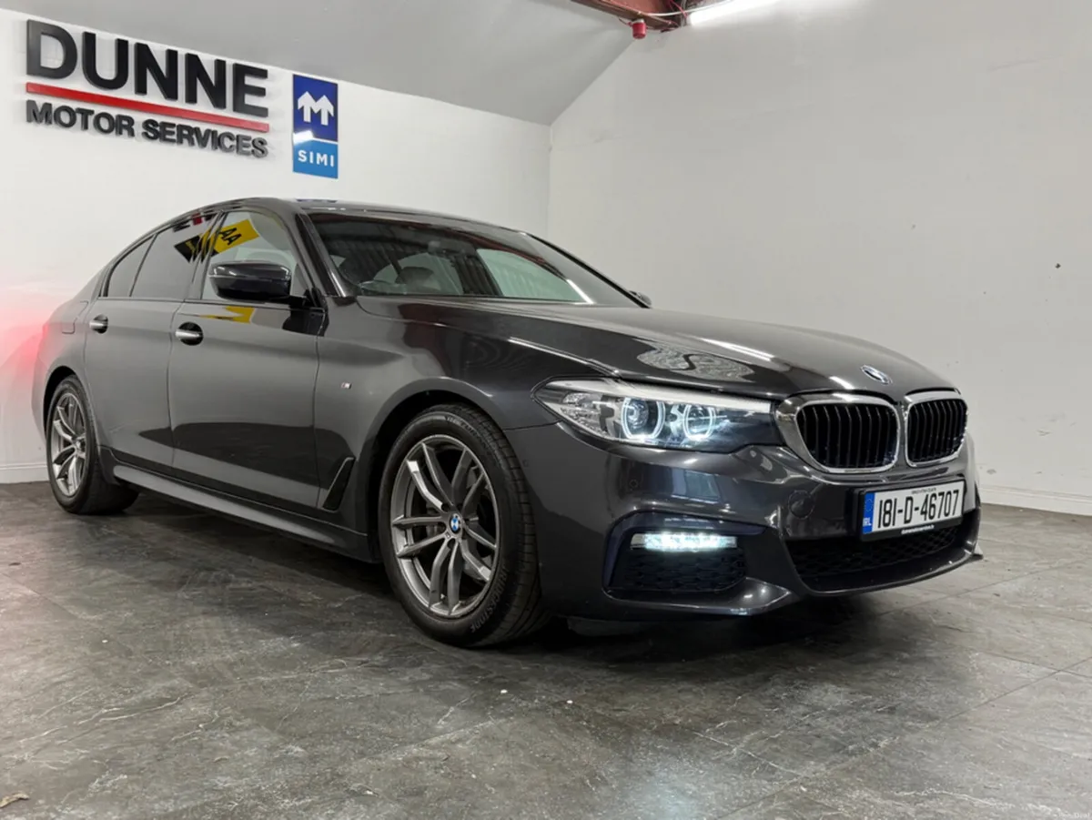 BMW 5-Series **G30**MSPORT**520D **DIGITAL DASH ** - Image 4