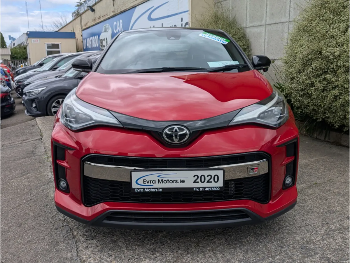 Toyota C-HR GR SPORT AUTOMATIC HYBRID 1.8 PETROL / - Image 2