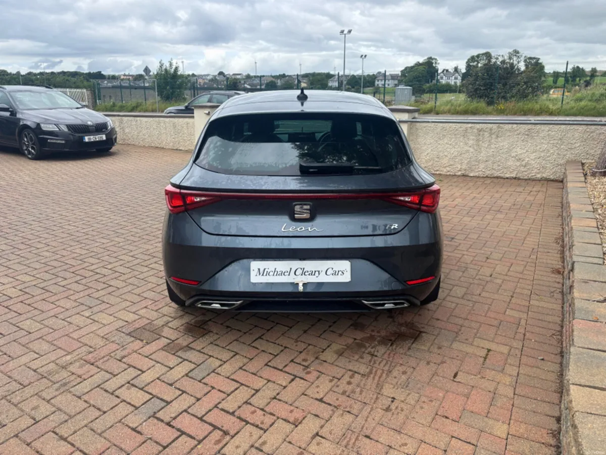 SEAT Leon 2.0 TDI 150HP DSG FR 5DR A AUTO - Image 4