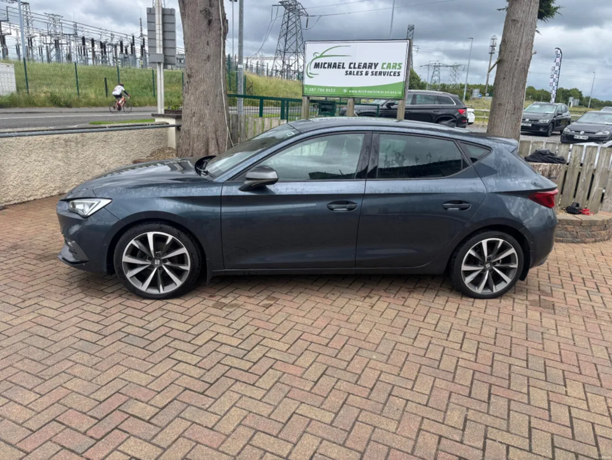 SEAT Leon 2.0 TDI 150HP DSG FR 5DR A AUTO - Image 2