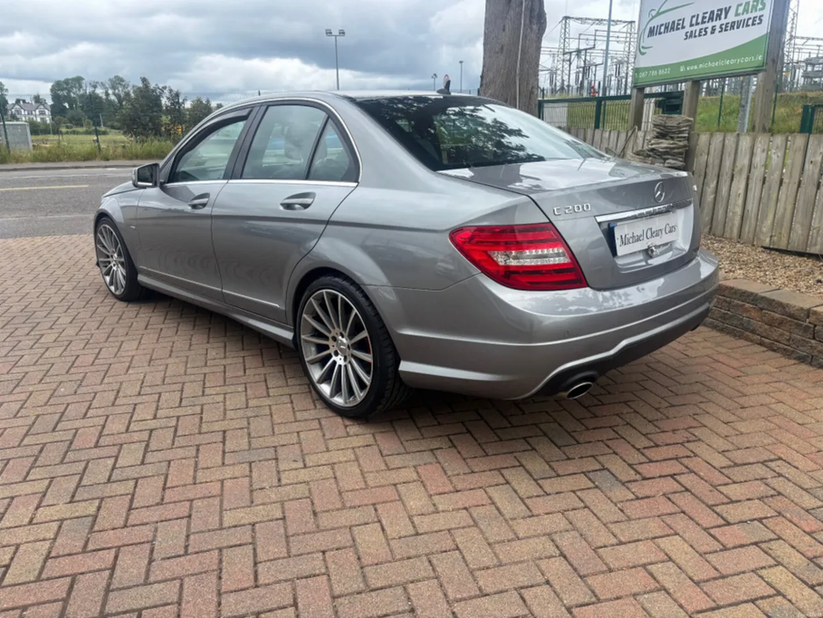 Mercedes-Benz C-Class 200 CDI AVANTGARDE EDITION 4 - Image 4