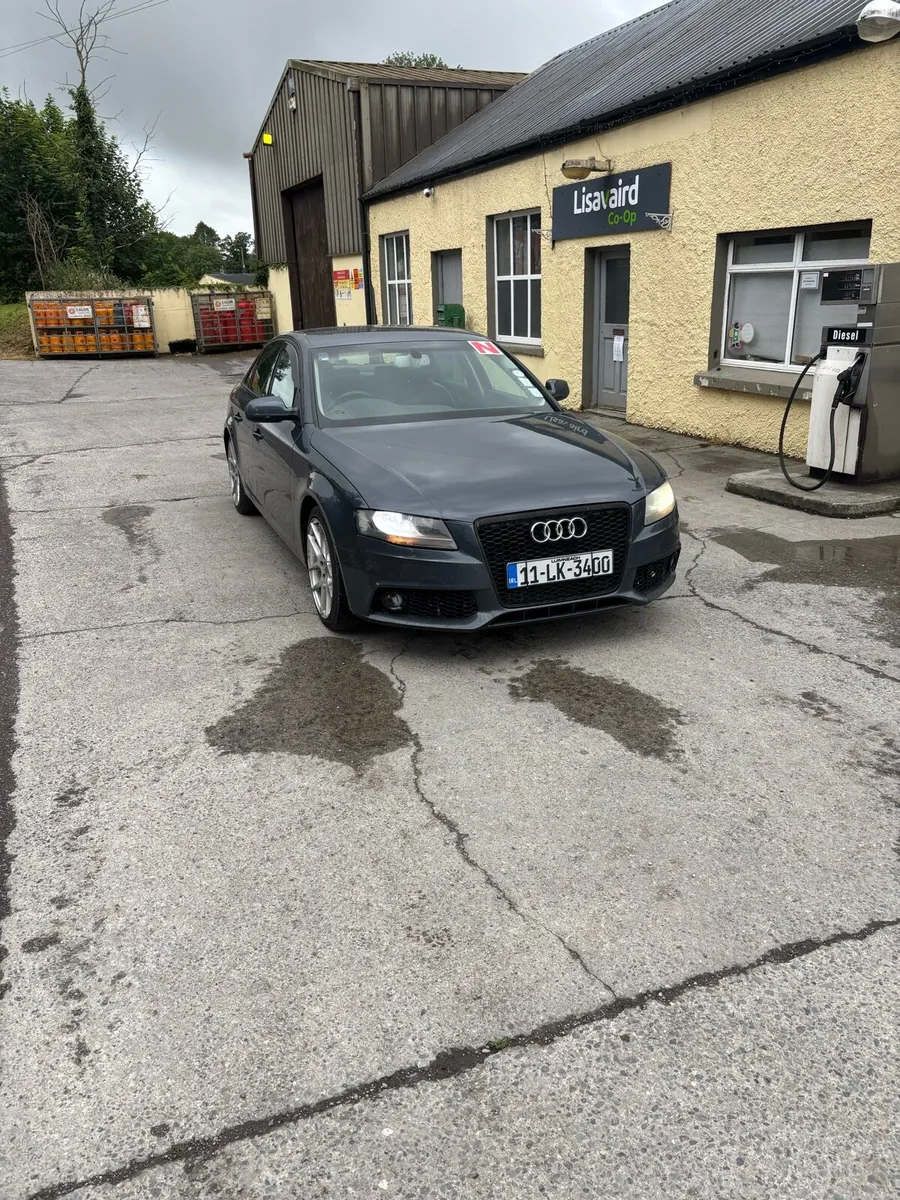 Audi a4 - Image 1