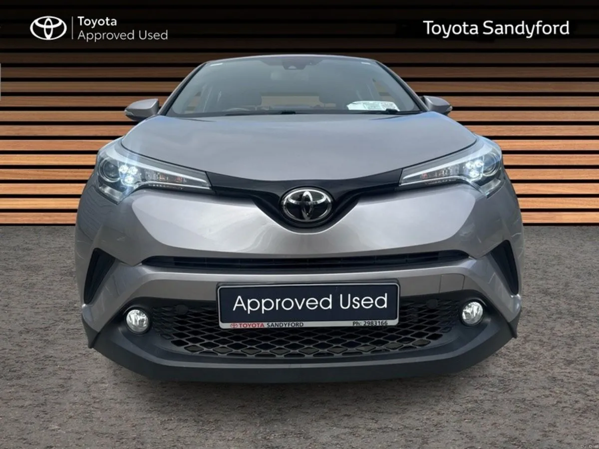 Toyota C-HR *IRISH CAR*1.2T LUNA MANUAL // REAR CA - Image 5
