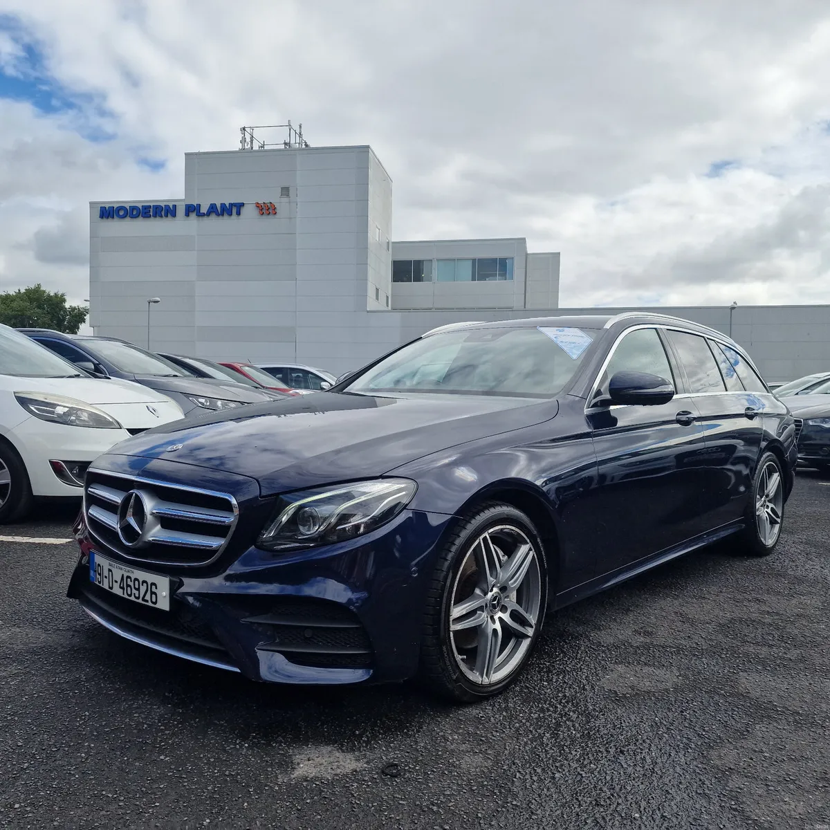 Mercedes-Benz E-Class E220d A/T Avantgarde Int/AMG - Image 1