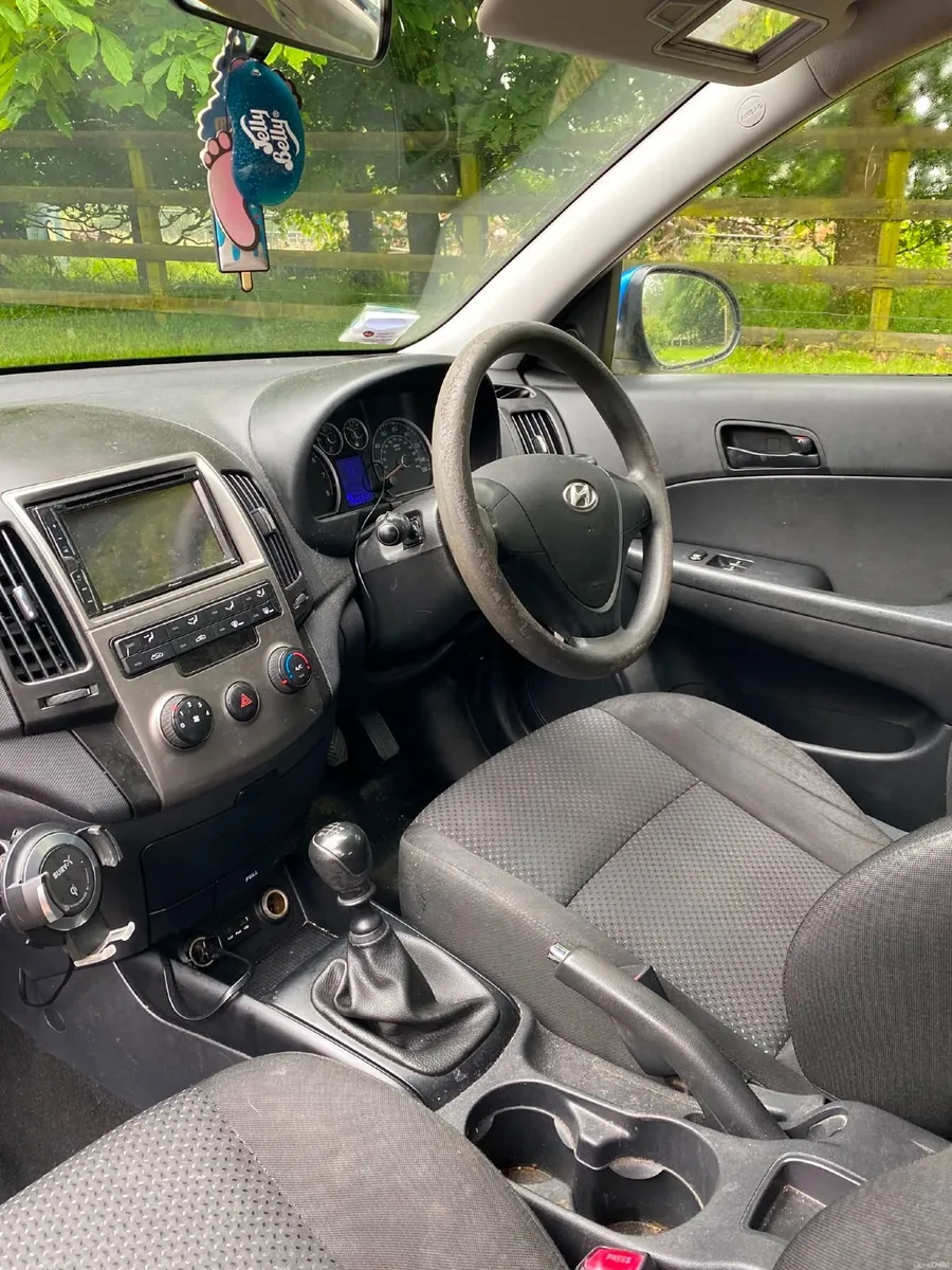 Hyundai i30 2010 - Image 3