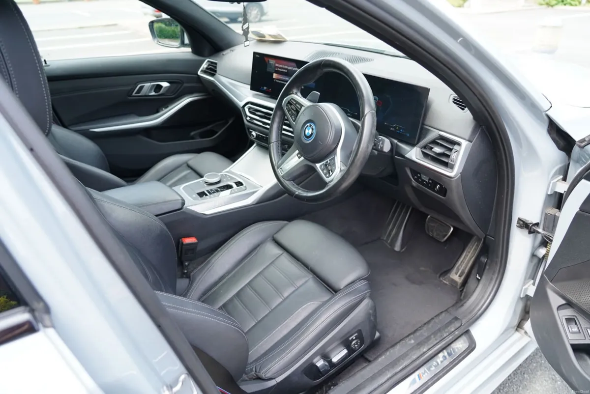 2023 BMW 330e M Sport Touring - Image 2