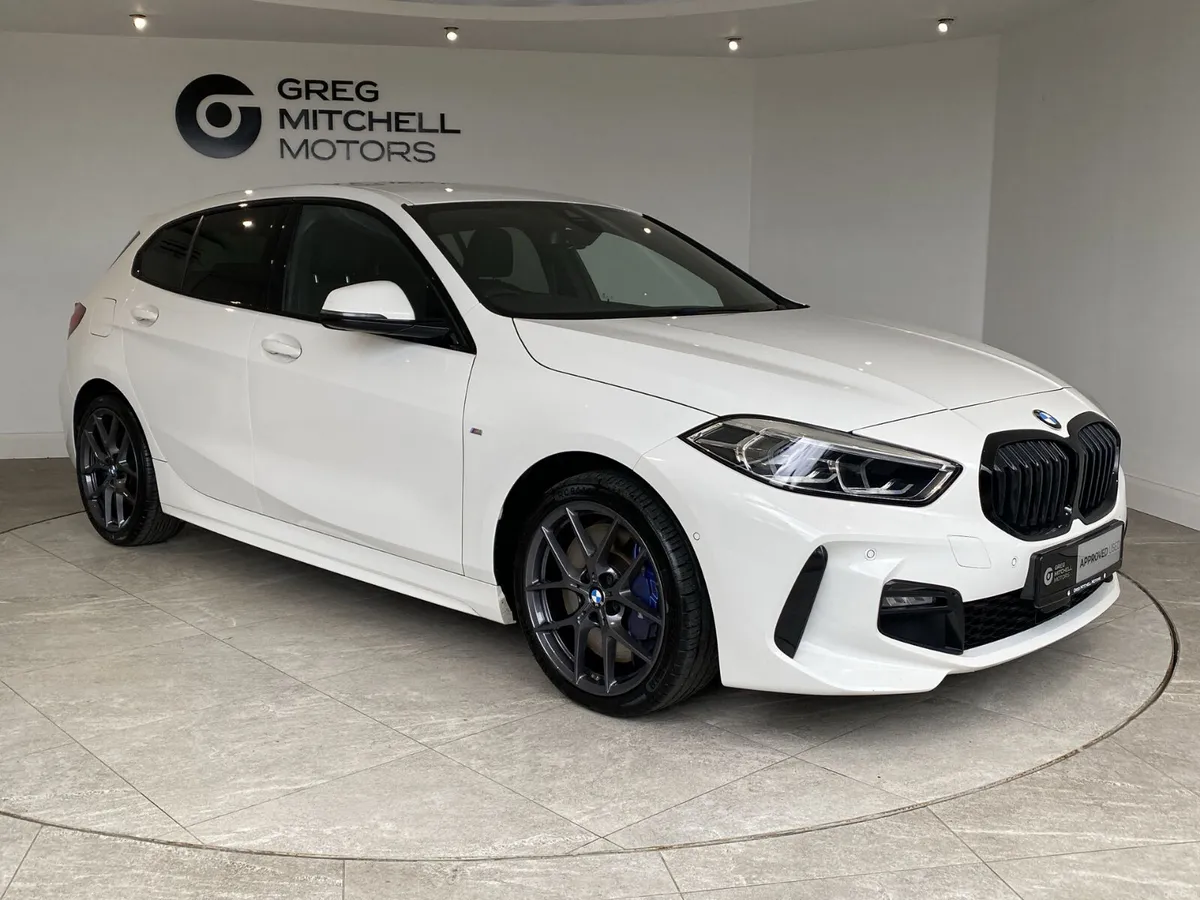 BMW 1-Series 2023 - Image 1
