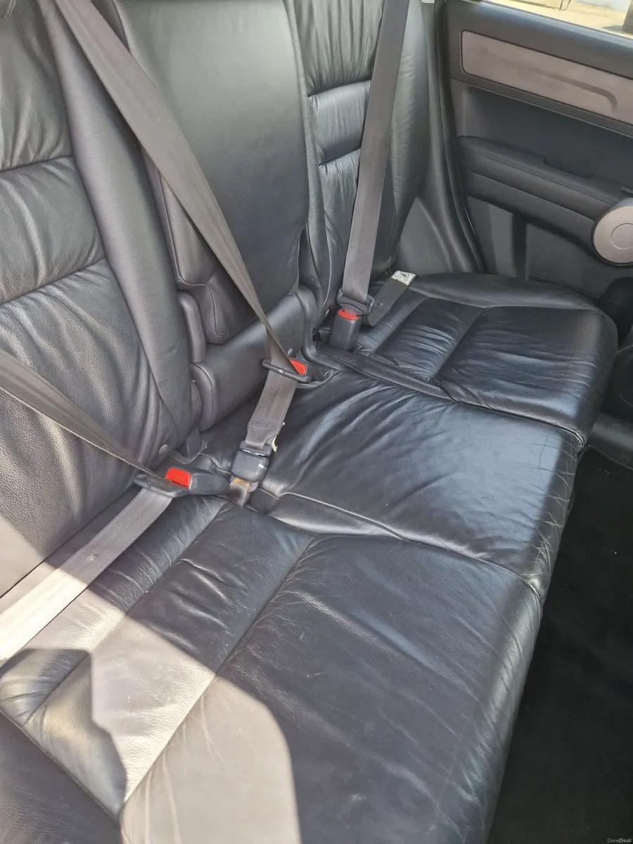 Car - Image 2