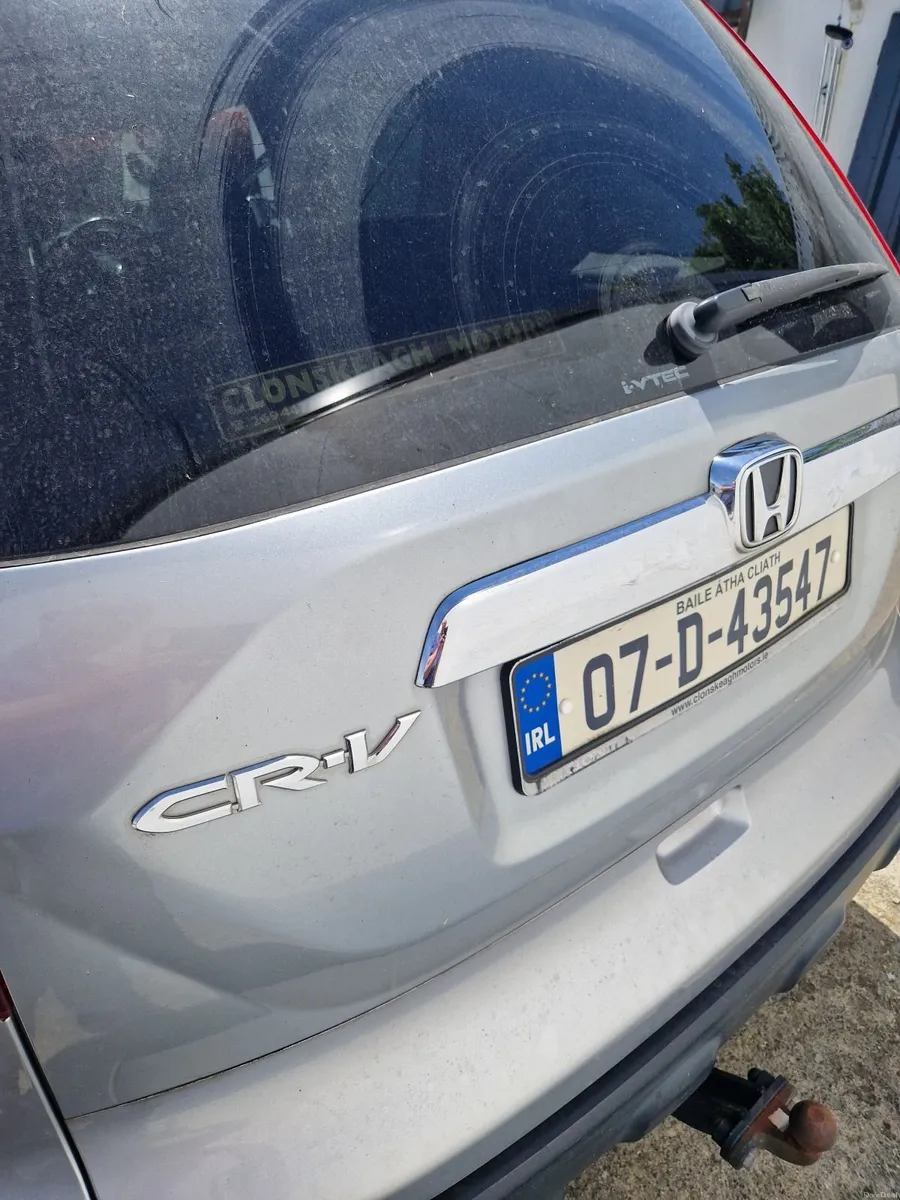 Car - Image 3