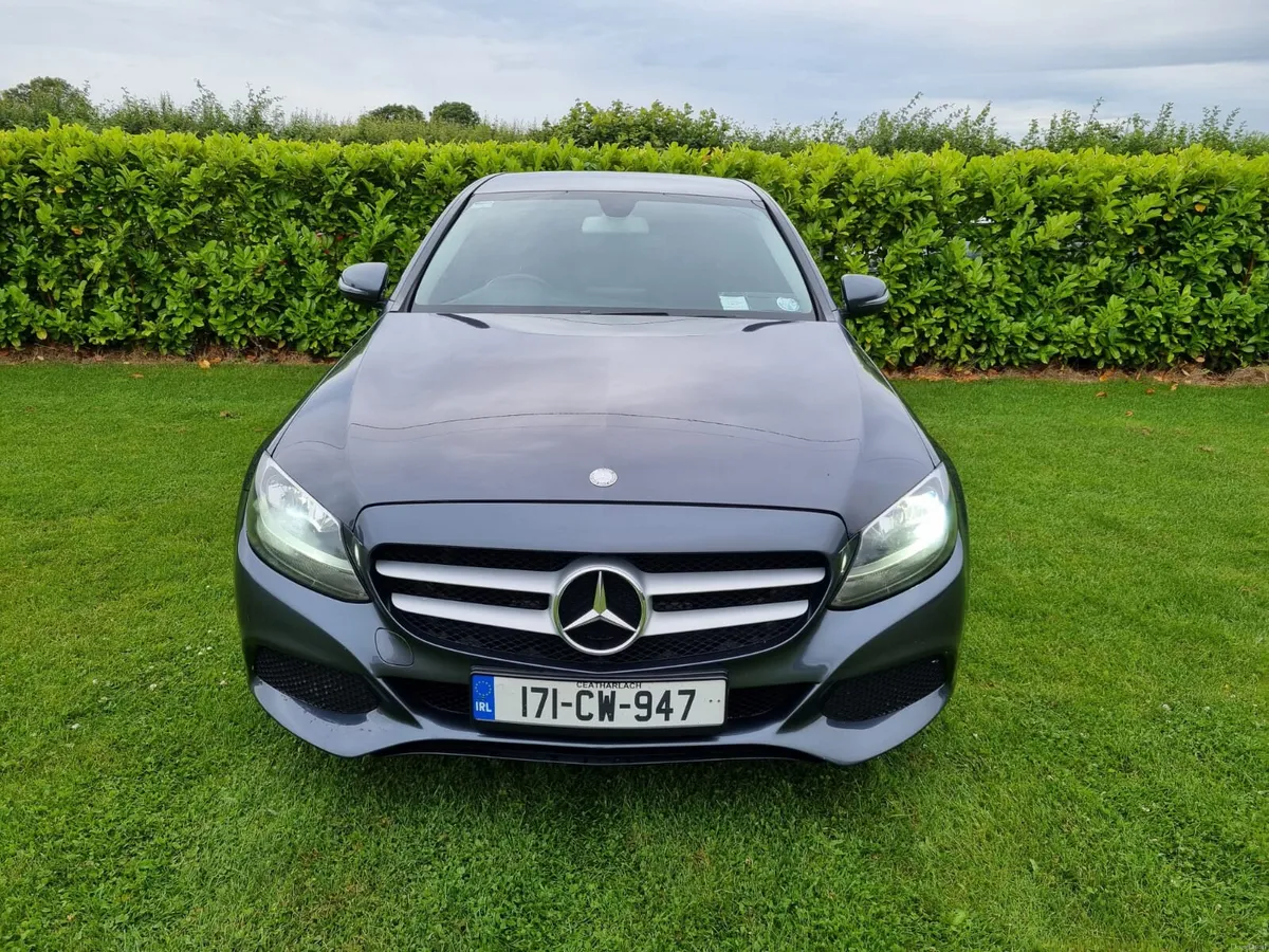 Mercedes-Benz C-Class 2017  Clean car - Image 2