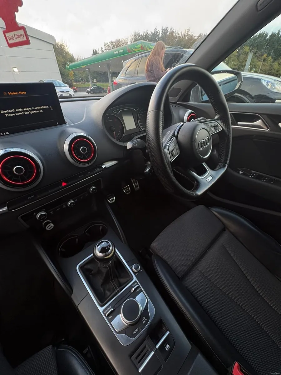 2017 AUDI A3 SLINE BLACK EDITION - Image 6