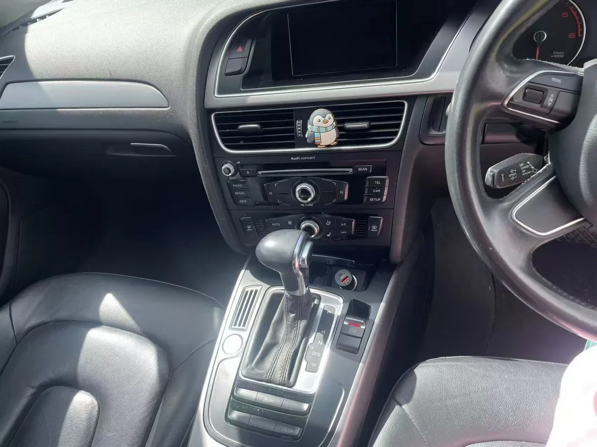 Audi A4 2014 - Image 5