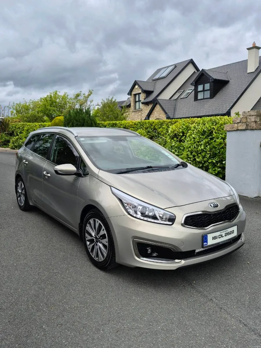 161 Kia Ceed 1.6 Diesel NCT'D & TAXED - Image 4