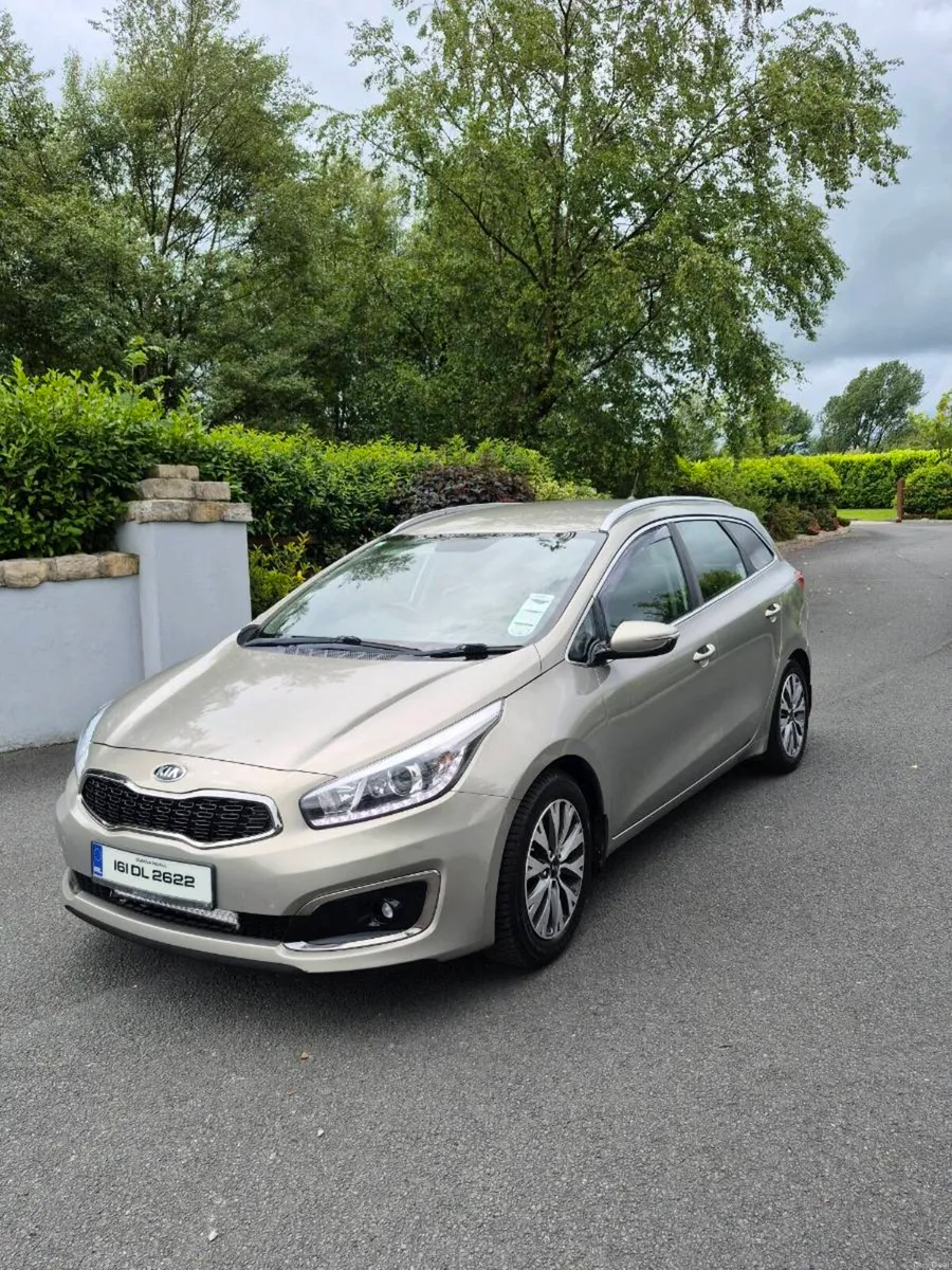 161 Kia Ceed 1.6 Diesel NCT'D & TAXED - Image 1