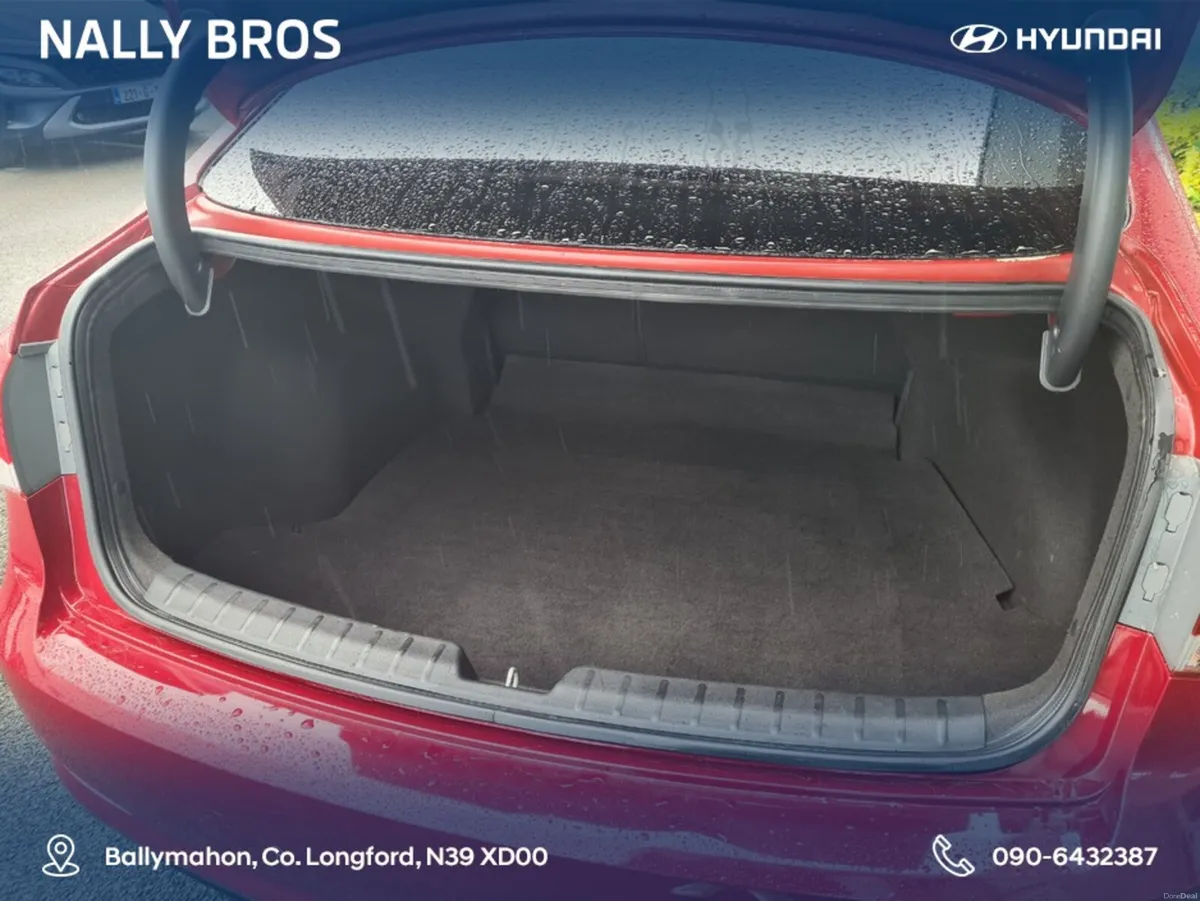 Hyundai i40 EXECUTIVE 5DR - Image 5