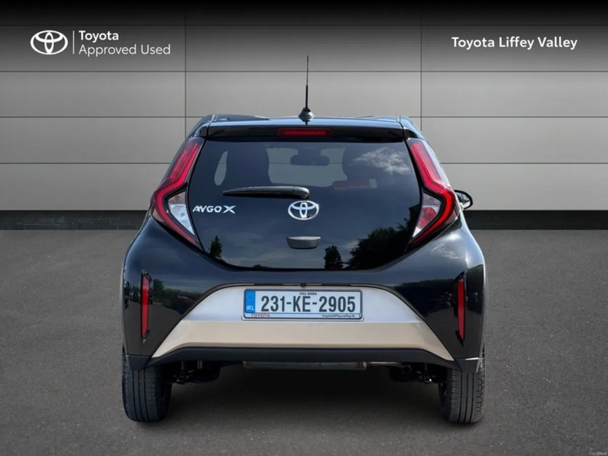 Toyota Aygo X AYGO 1.0 DESIGN - Image 4