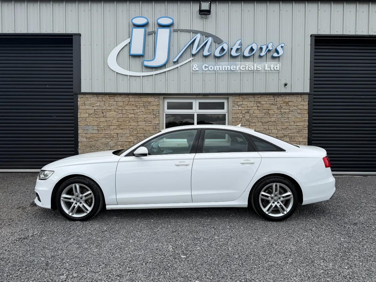 14 AUDI A6 2.0 TDI ULTRA S LINE 4DR - Image 4