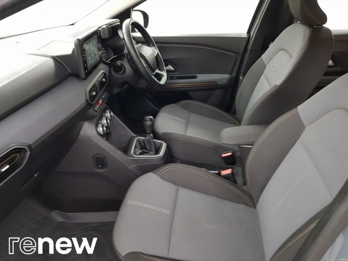Dacia Jogger TCe 110 Extreme, 7 Seater - Image 5