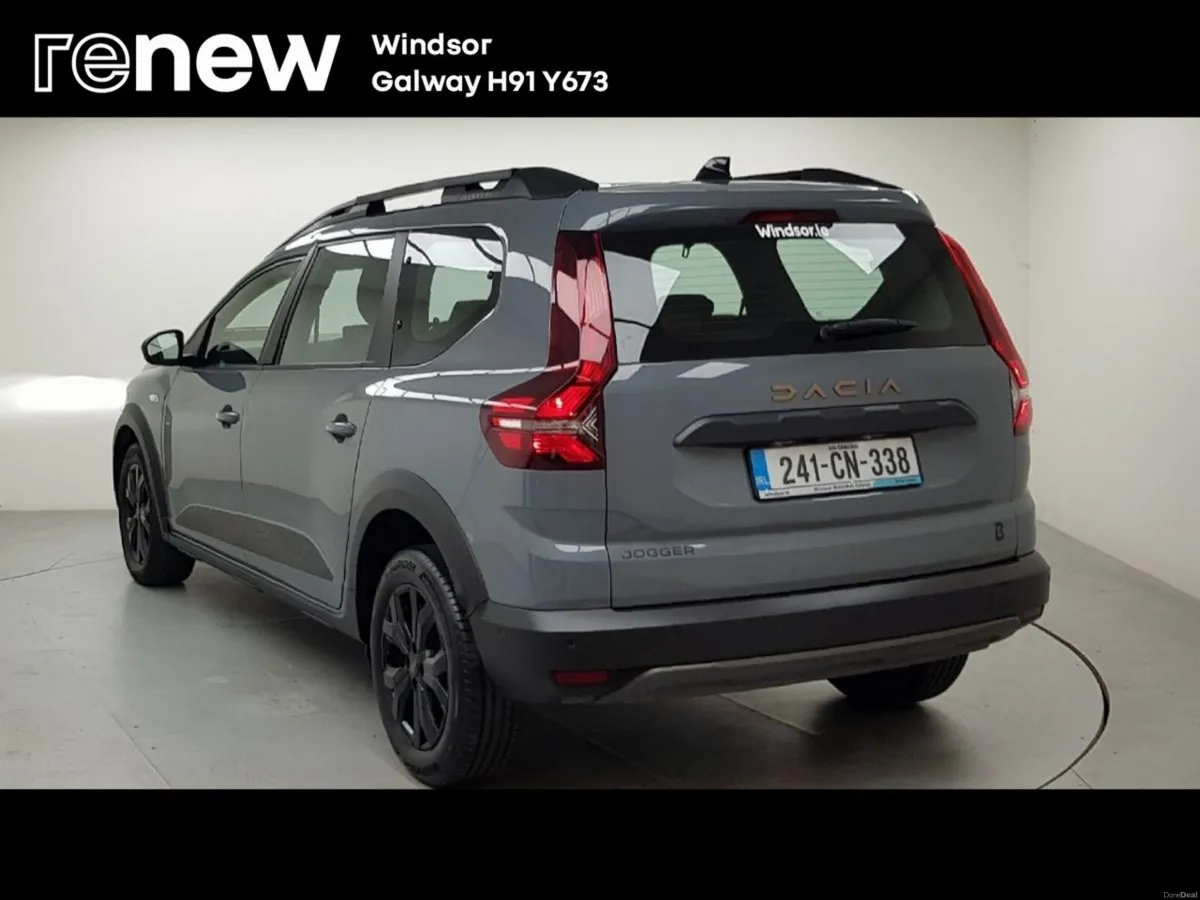 Dacia Jogger TCe 110 Extreme, 7 Seater - Image 3