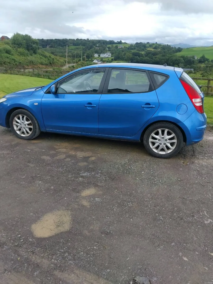 Hyundai I30 petrol - Image 1