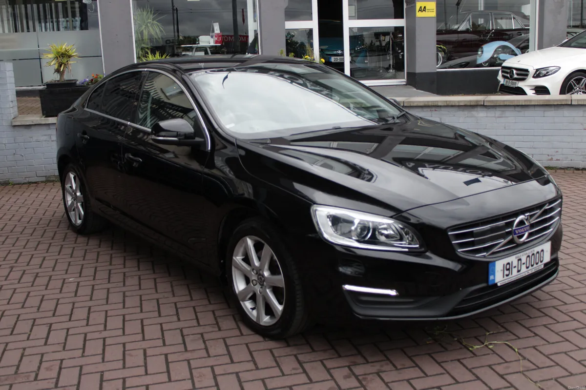 2019 VOLVO S60 D4 4DR SE LUXURY SALOON AUTOMATIC - Image 2