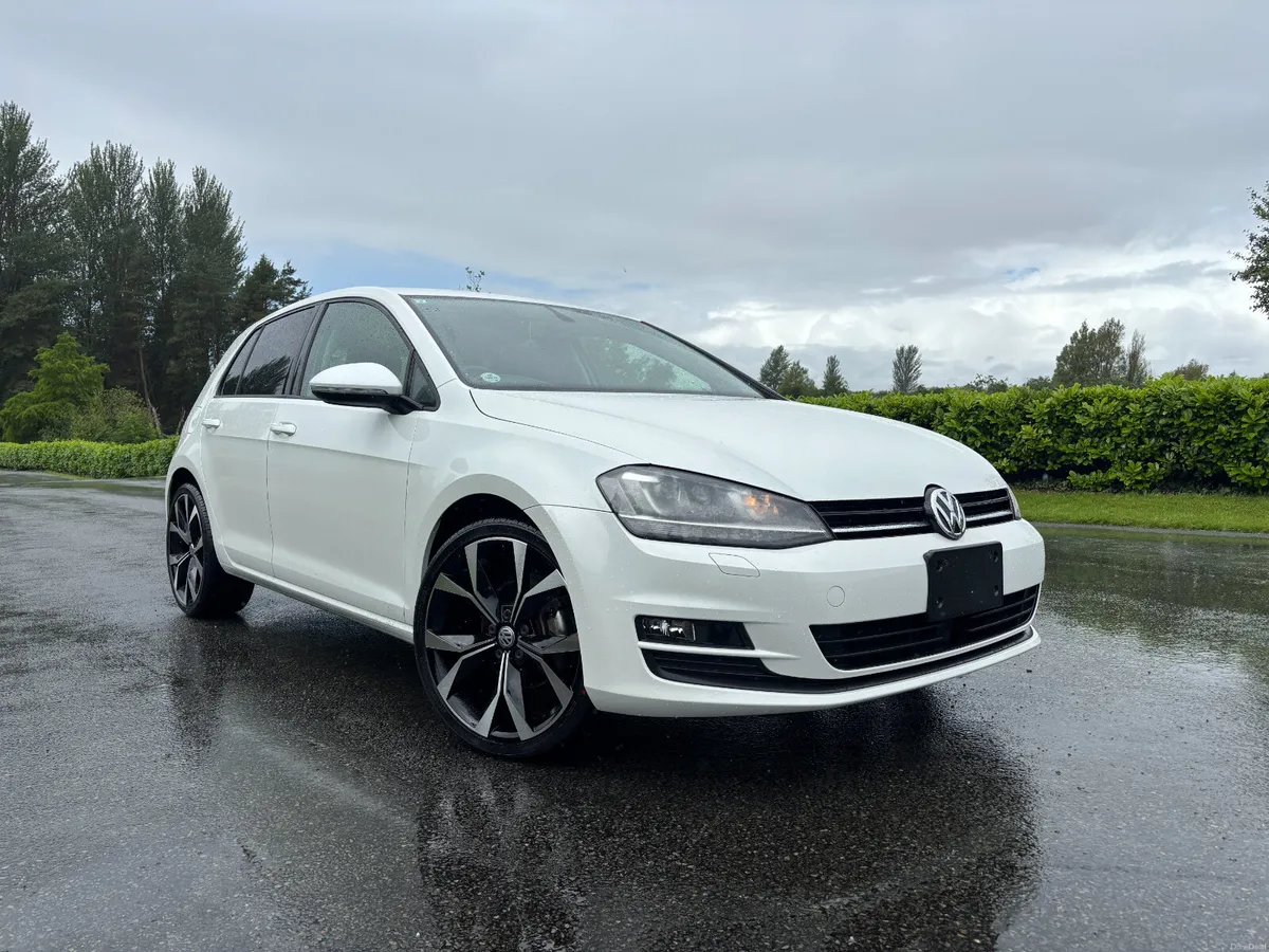 VOLKSWAGEN GOLF 1.2 TSI AUTO 2015 - Image 1