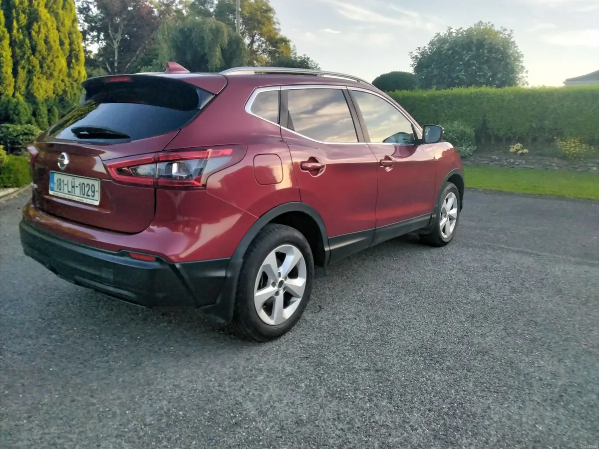 2018 Nissan Qashqai SV DIESEL PRICED TO SELL - Image 3