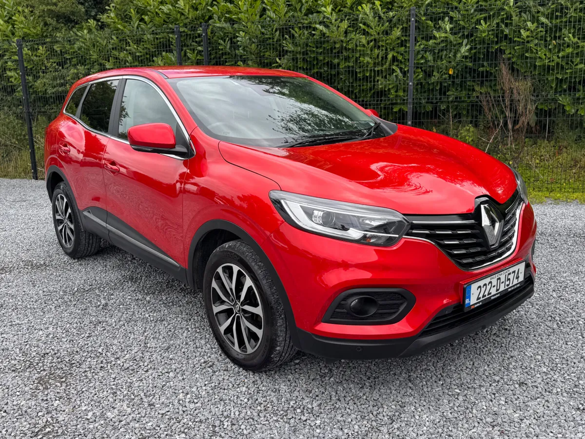 Renault Kadjar available with 0 deposit finance - Image 1