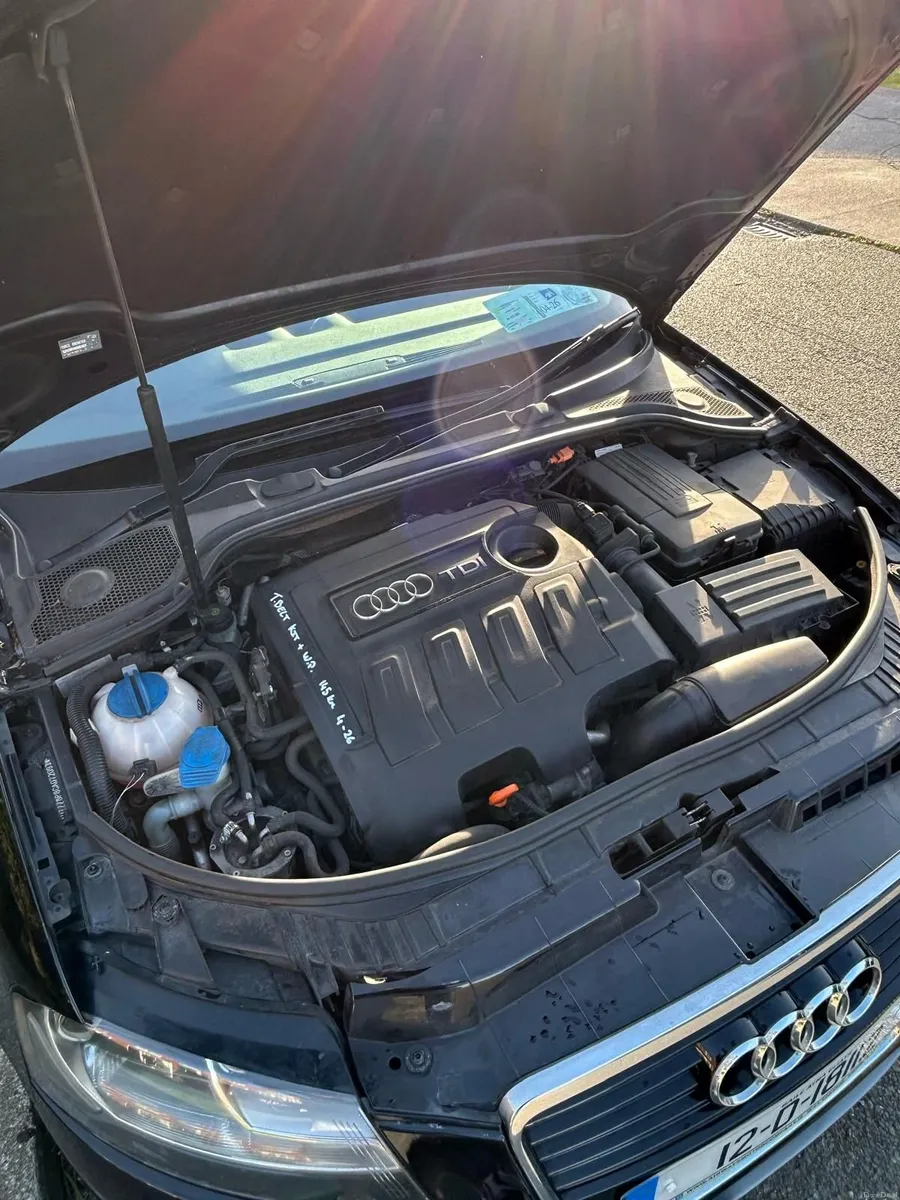 AUDI A3 low km and new belt - Image 2