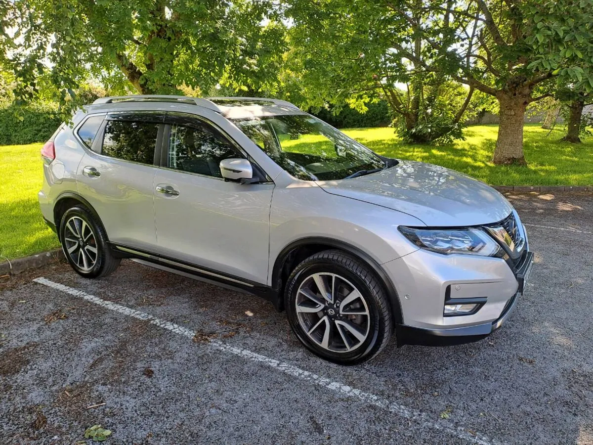 Nissan X-Trail 7 Seater - Image 2