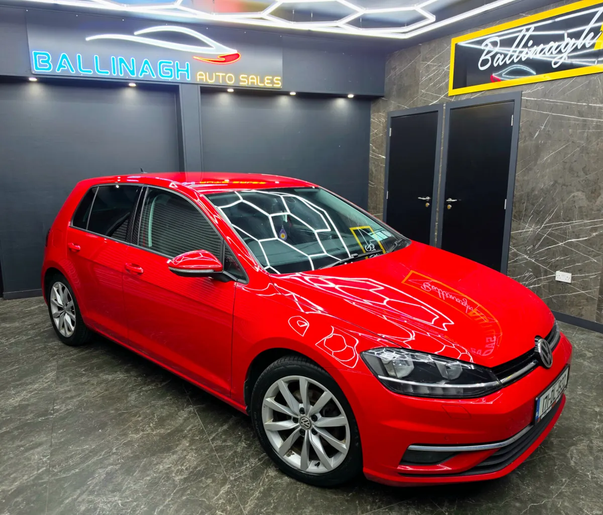 VOLKSWAGEN GOLF 1.6 TDI HIGHLINE 2017 - Image 3
