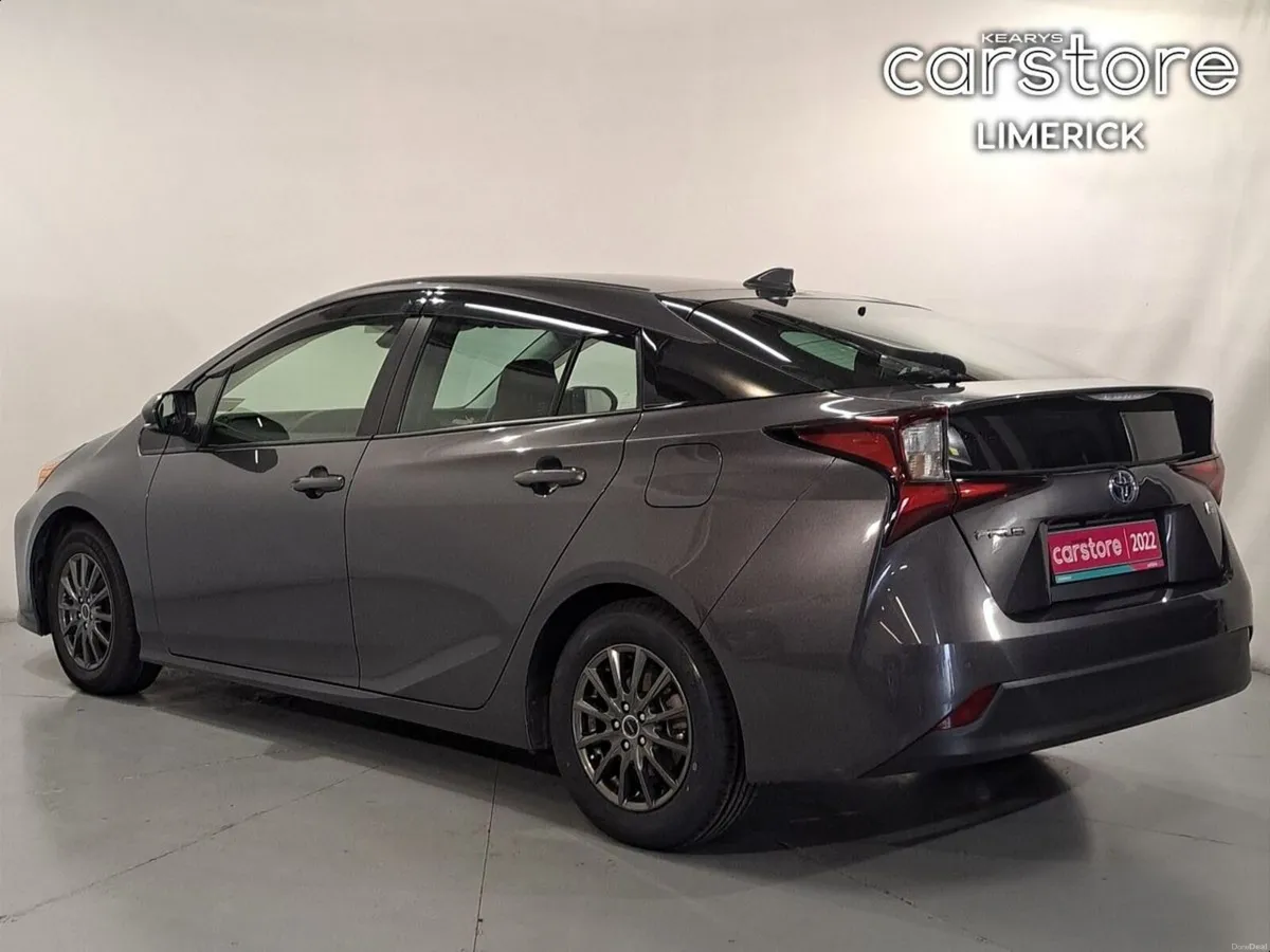 Toyota Prius 1.8 HYBRID - Image 5