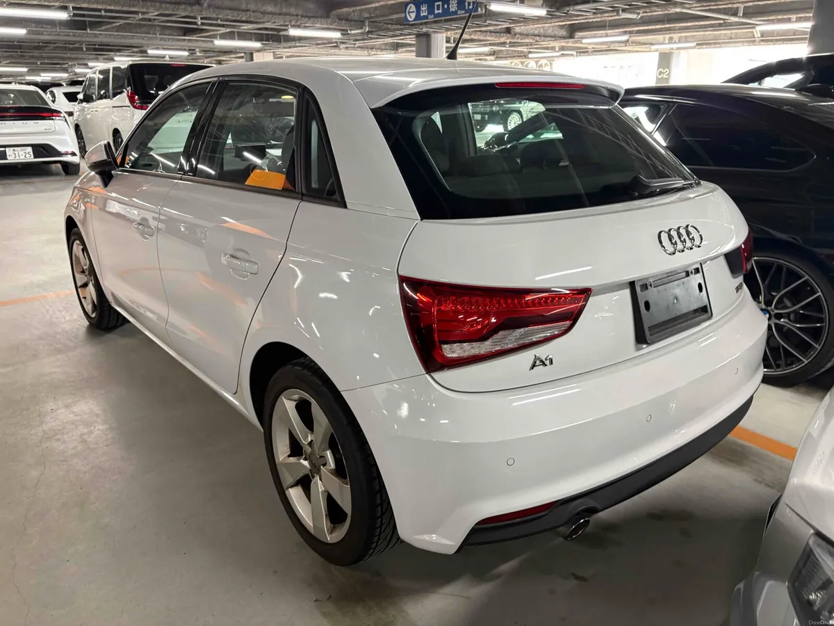 AUDI A1 1.0 TFSI AUTO 2016 - Image 3