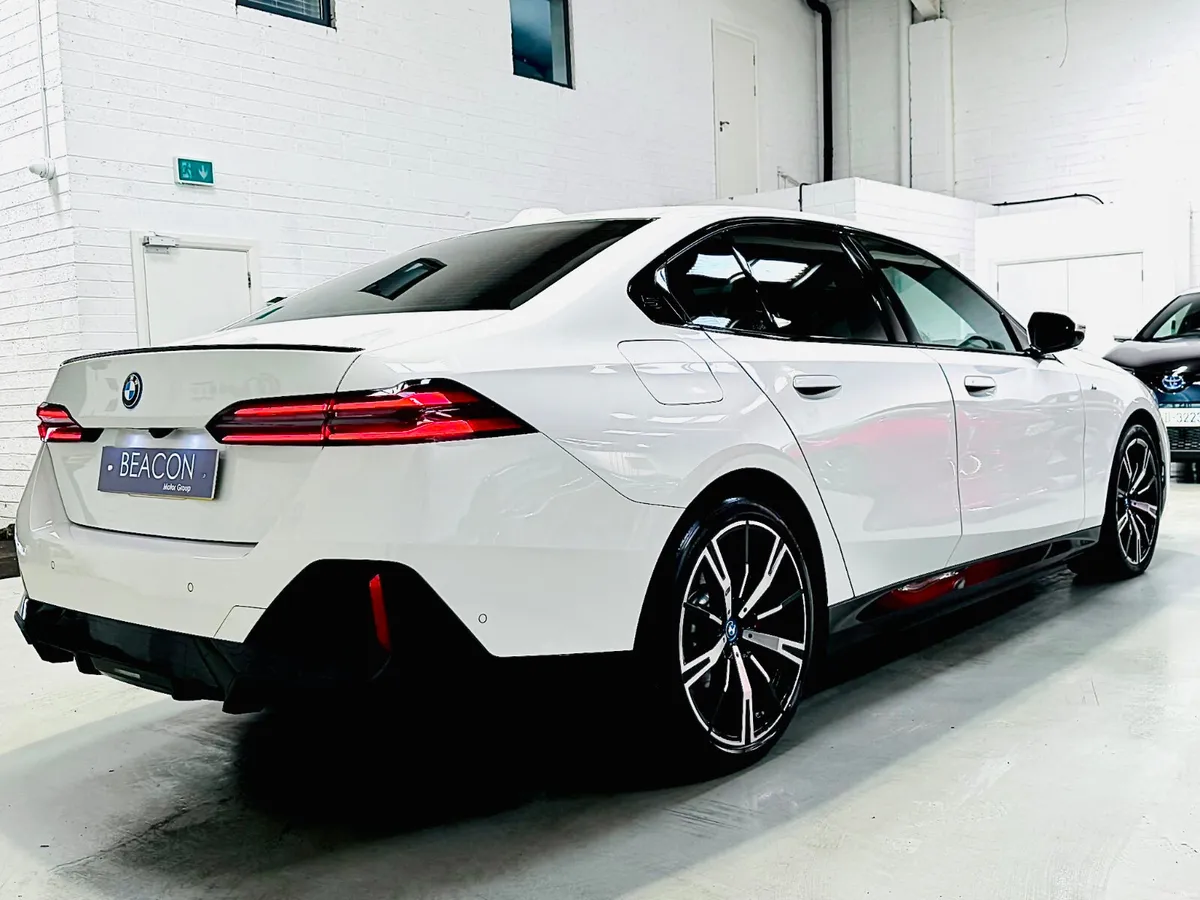 *241*ONLY 15,000 MILES*BMW I5 PRO M-SPORT 250KW 84 - Image 6