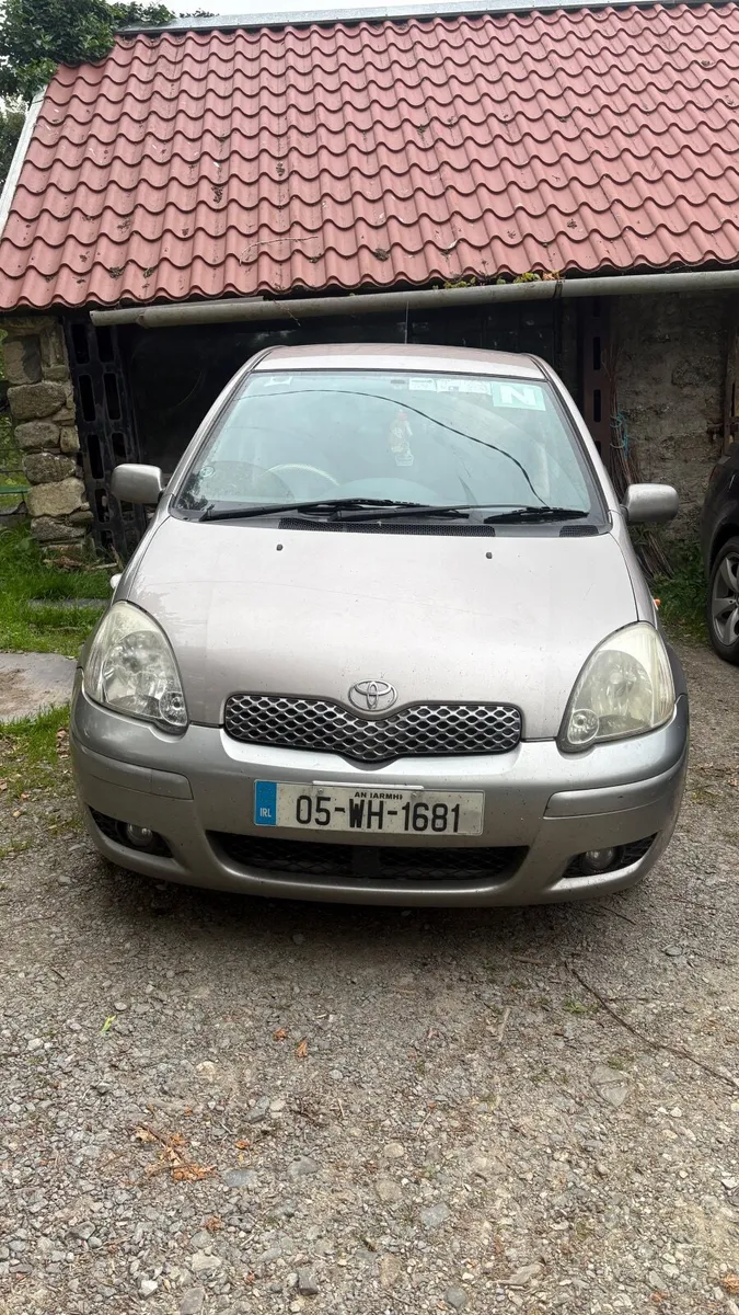 Toyota Yaris 2005 - Image 1