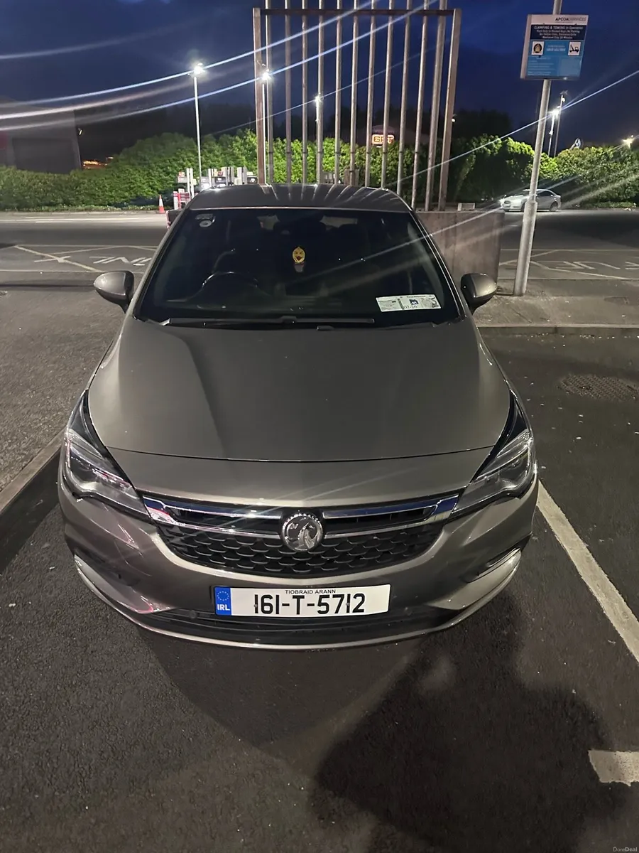 Vauxhall Astra K - Image 1