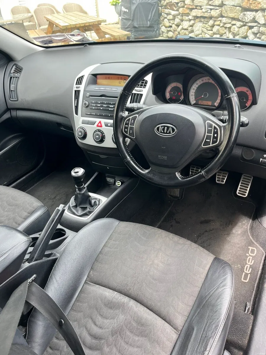 09 Kia Pro Ceed - Image 5