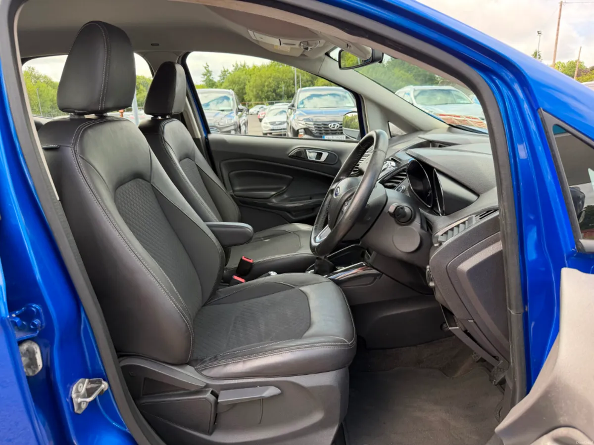 Ford EcoSport 1.5 TDCI Titanium 95PS 5DR * HEATED - Image 4