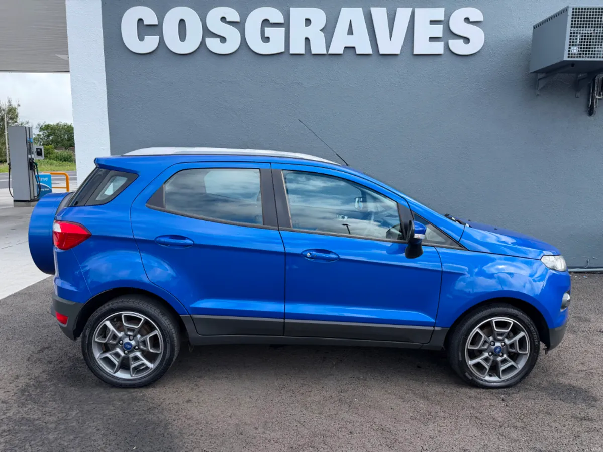 Ford EcoSport 1.5 TDCI Titanium 95PS 5DR * HEATED - Image 2