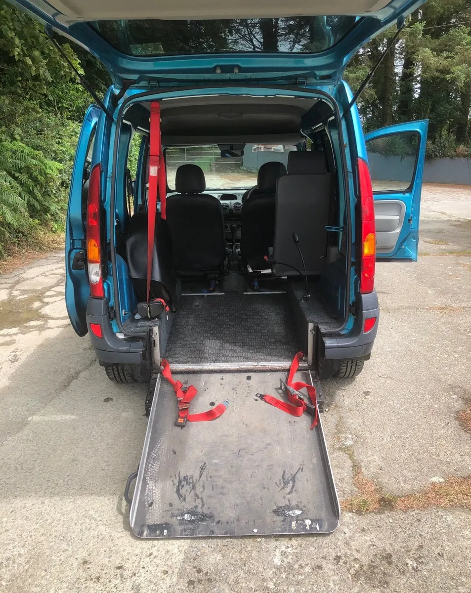 Renault Kangoo 2008 Wheelchair Van - Image 1