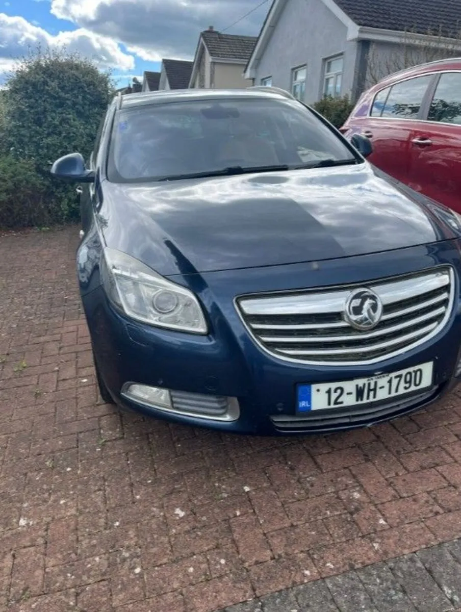 Vauxhall Insignia 2012 - Image 1