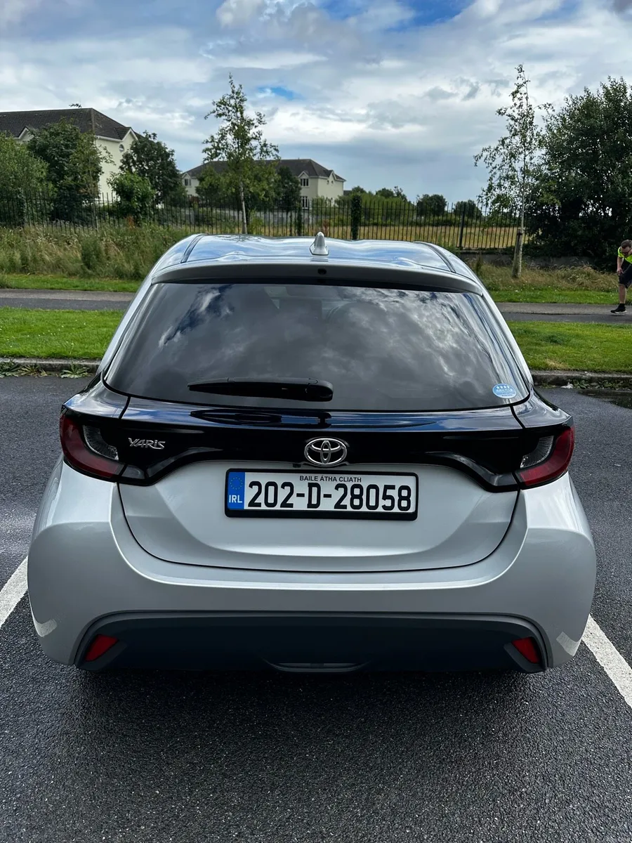 Toyota Yaris 2020 - Image 2