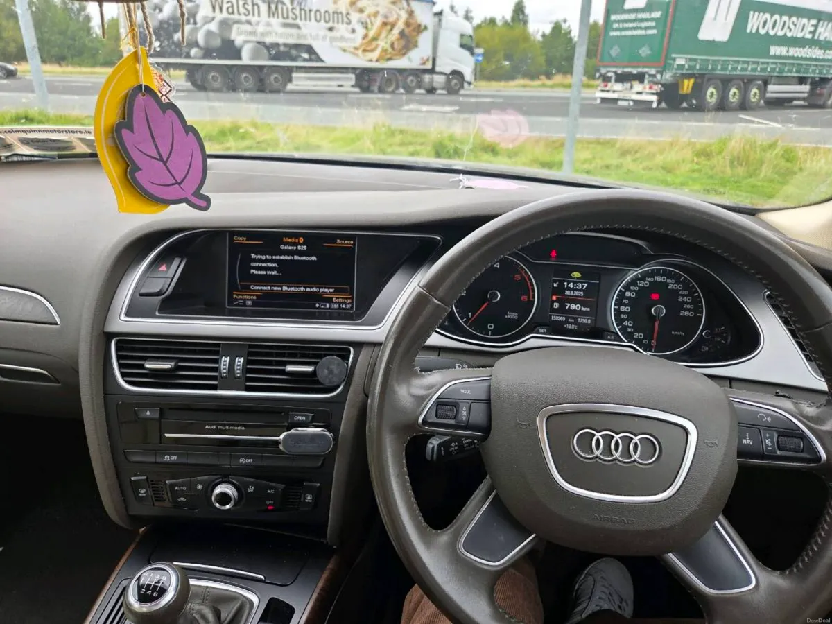 Audi A4 2015 2.0l 165k kms - Image 4
