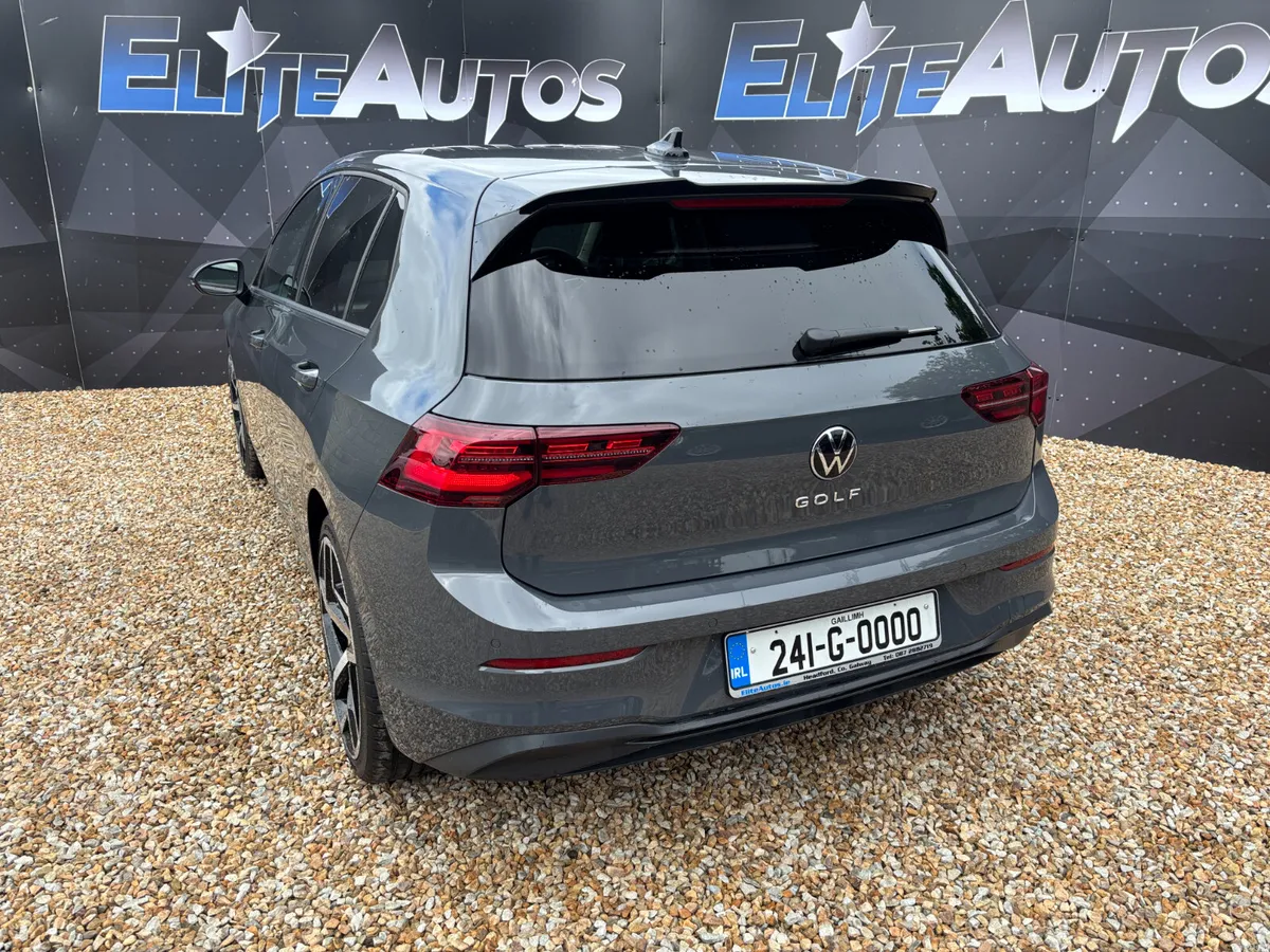 Volkswagen Golf TDI 150 HP Style Automatic 2024 - Image 4