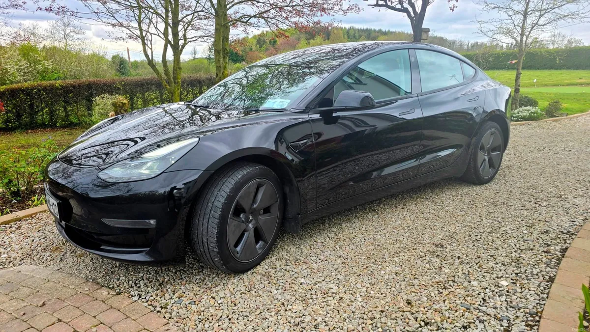 Tesla Model 3 Long Range AWD - Excellent Condition - Image 1