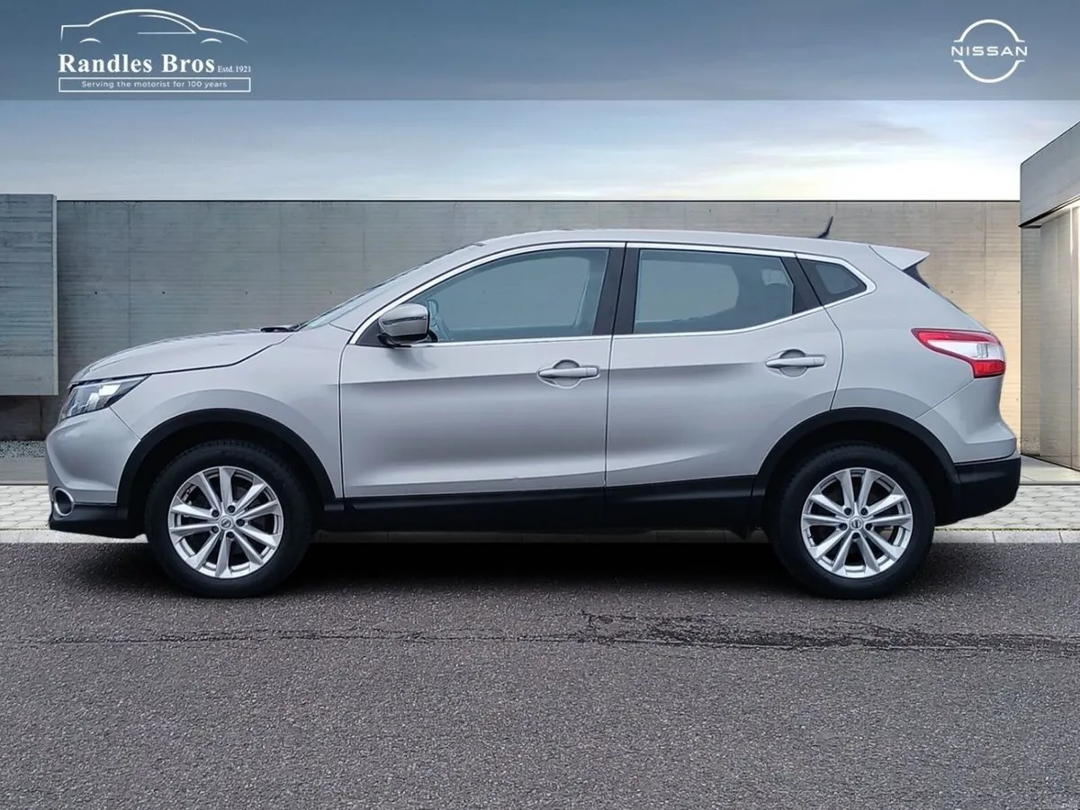 Nissan Qashqai 1.5 DSL SV - Image 4