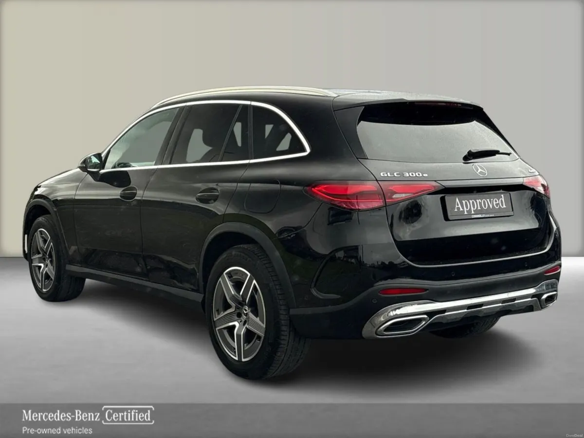 Mercedes-Benz GLC GLC 300e 4MATIC AMG Line - Image 4