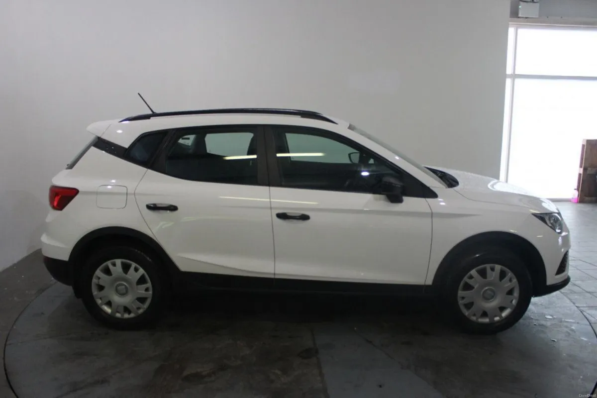 SEAT Arona 1.0TSI 95hp S - TENDER 22 - Image 3