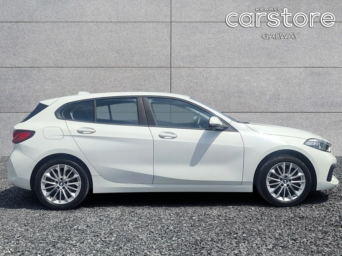 BMW 1-Series 118i SE - Image 2